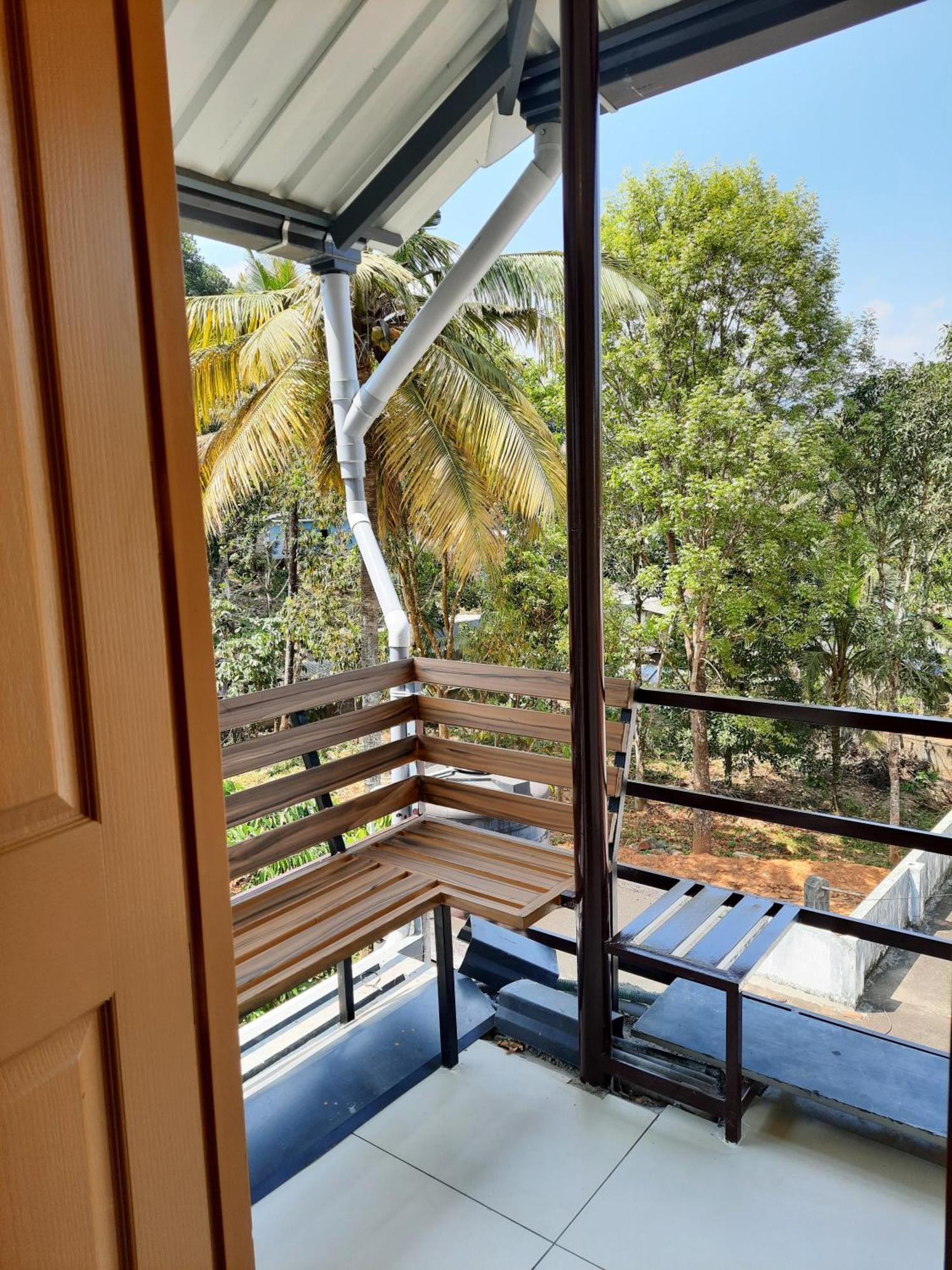 Oriole Homestay 테카디 외부 사진